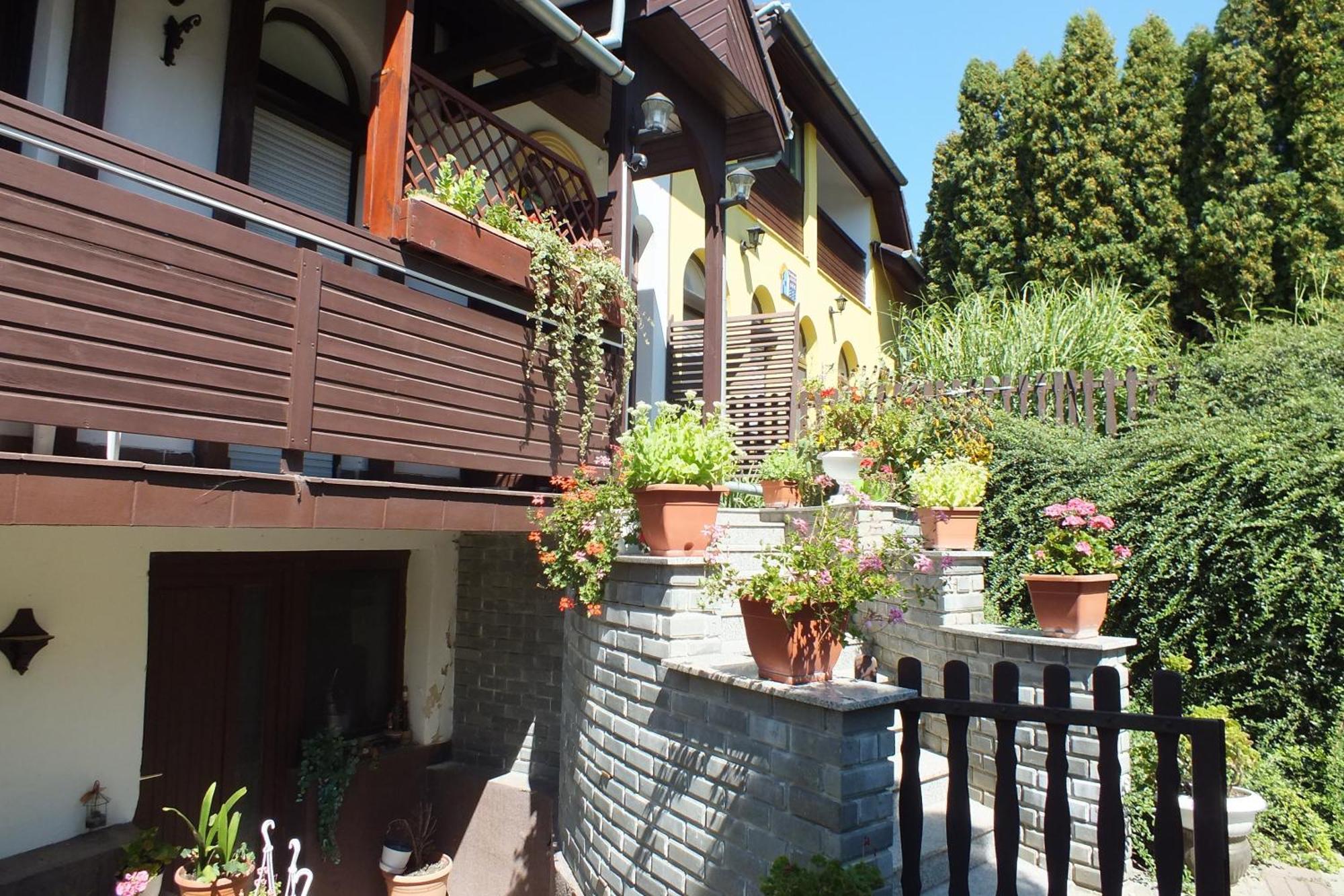 Feherlo Vendeghaz & Restaurant Bük Dış mekan fotoğraf
