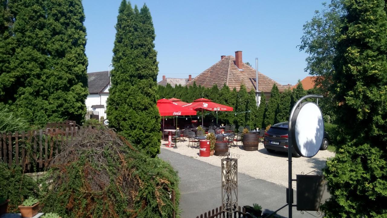 Feherlo Vendeghaz & Restaurant Bük Dış mekan fotoğraf