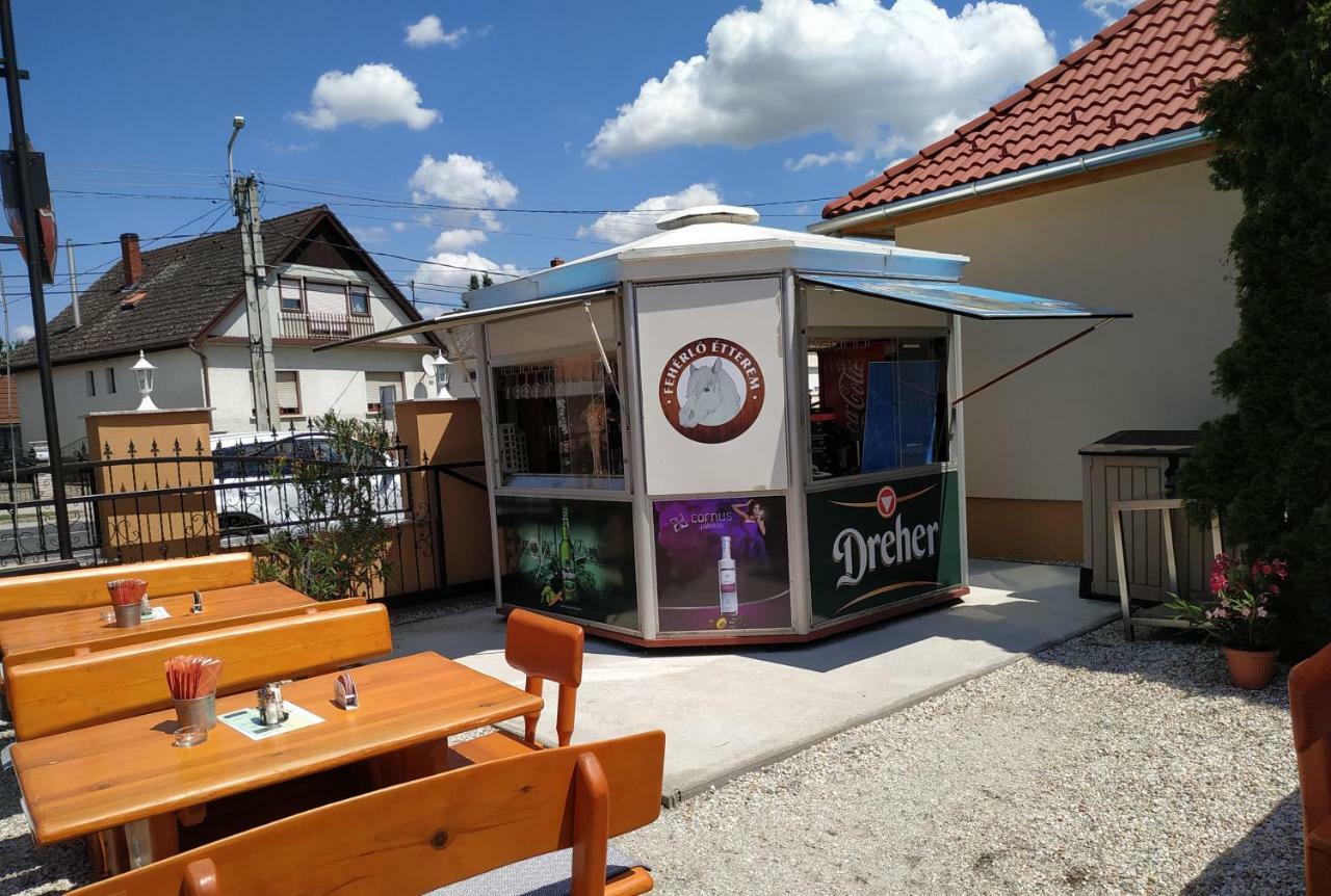 Feherlo Vendeghaz & Restaurant Bük Dış mekan fotoğraf